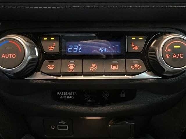 Nissan Juke PREMIERE EDITION BENZINE 6MT