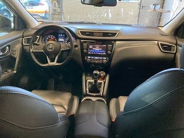 Nissan Qashqai TEKNA DIG-T 140PK 6MT
