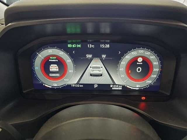 Nissan Qashqai e-POWER 190pk//Kuro EDition//Pano//Garantie TOT 3/2034