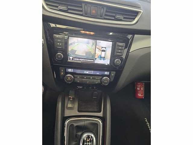 Nissan Qashqai 1,7 DCI 150pk //N-connecta//Pano//Garantie tot 8/2030