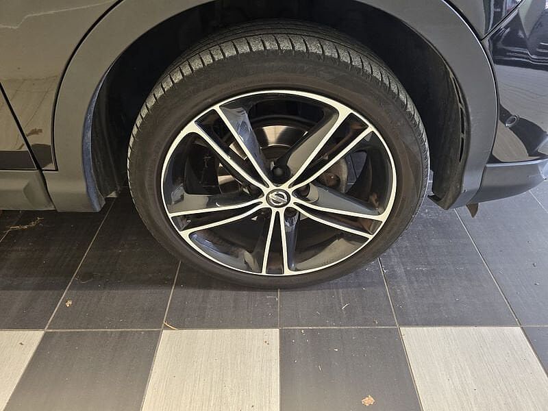 Nissan Qashqai DIG-T Tekna PLUS Xtronic//Bose//360°//Leer//
