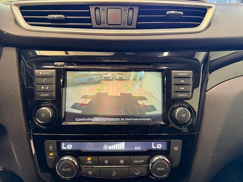 Nissan Qashqai DIG-T 1.3 Benzine/Manueel/Camera/Car play/Android Auto/Garantie tot 2029*