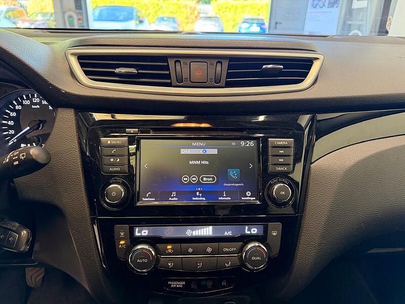 Nissan Qashqai DIG-T 1.3 Benzine/Manueel/Camera/Car play/Android Auto/Garantie tot 2029*