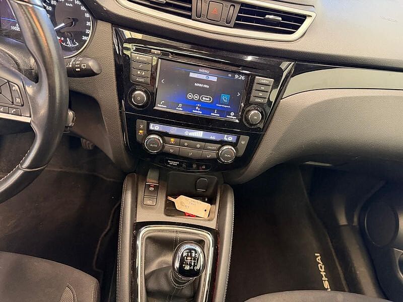 Nissan Qashqai DIG-T 1.3 Benzine/Manueel/Camera/Car play/Android Auto/Garantie tot 2029*