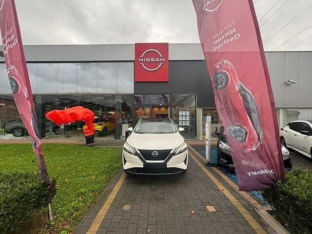 Nissan Qashqai Mild-Hybrid N-Connecta Xtronic