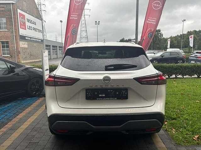 Nissan Qashqai Mild-Hybrid N-Connecta Xtronic