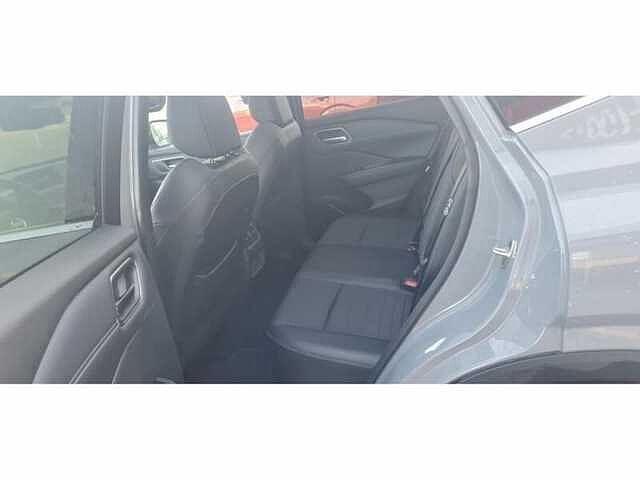 Nissan Qashqai Tekna 1.3 benz mt