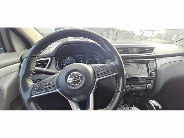 Nissan Qashqai N-Connecta + Disign-pack