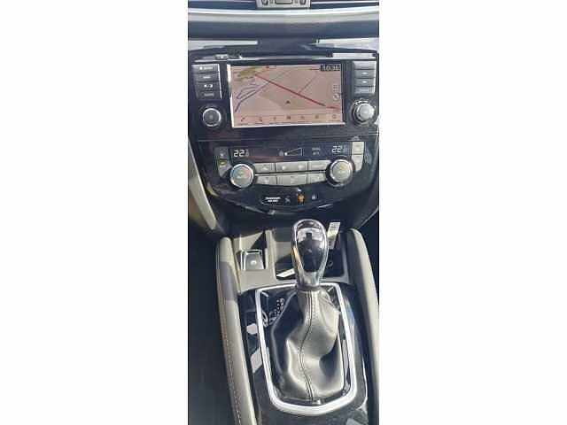 Nissan Qashqai DIG-T N-Connecta DCT