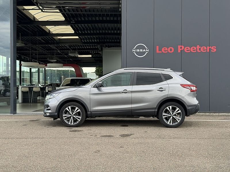 Nissan Qashqai DIG-T N-Connecta Xtronic