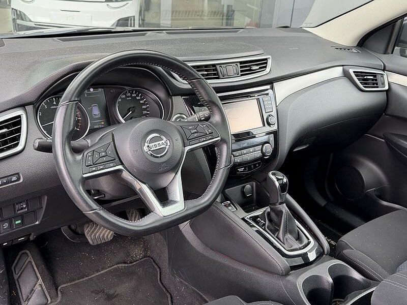 Nissan Qashqai DIG-T N-Connecta Xtronic
