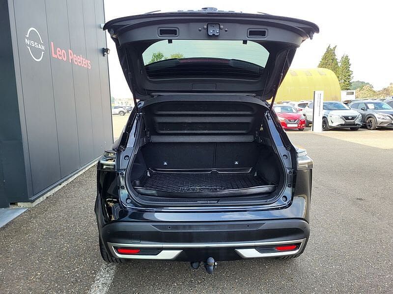 Nissan Qashqai Mild-Hybrid N-Connecta met pano en zetelverwarming