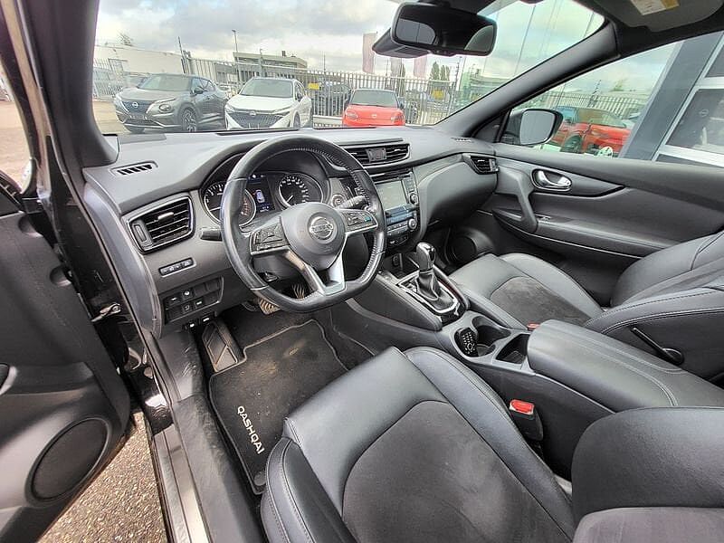 Nissan Qashqai DIG-T N-TEC DCT