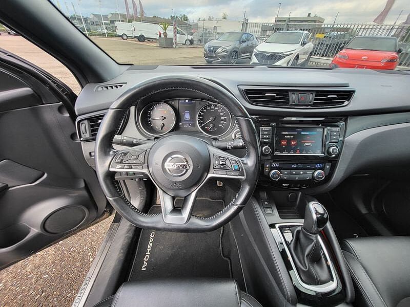 Nissan Qashqai DIG-T N-TEC DCT
