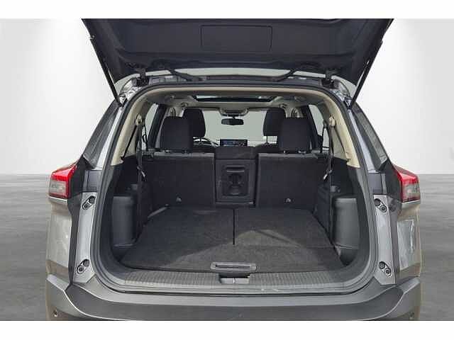 Nissan X-Trail N-Connecta HYBRID GPS / 360&deg; CAMERA / AUTOM. AIRCO/ OPEN PANO dak 7PLAATSEN / CR