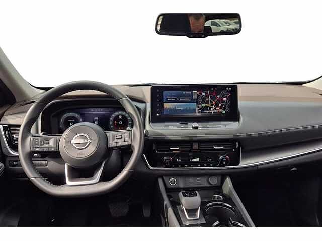 Nissan X-Trail N-Connecta HYBRID GPS / 360&deg; CAMERA / AUTOM. AIRCO/ OPEN PANO dak 7PLAATSEN / CR
