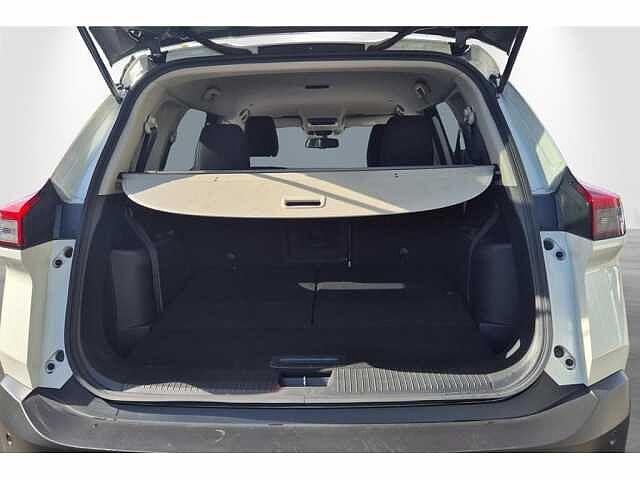 Nissan X-Trail Mild-Hybrid 163 X-Tronic N-Connecta 7 Zitplaatsen - Navigatie - Cruise control