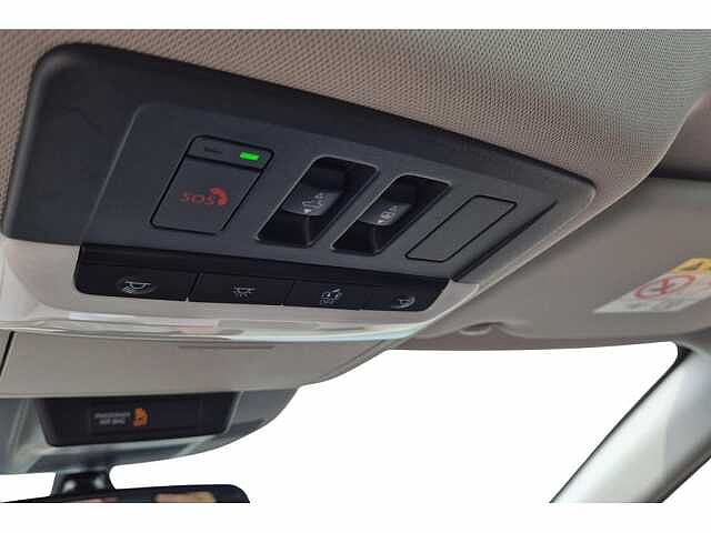 Nissan X-Trail N-Connecta HYBRID GPS / 360&deg; CAMERA / AUTOM. AIRCO/ OPEN PANO dak 7PLAATSEN / CR