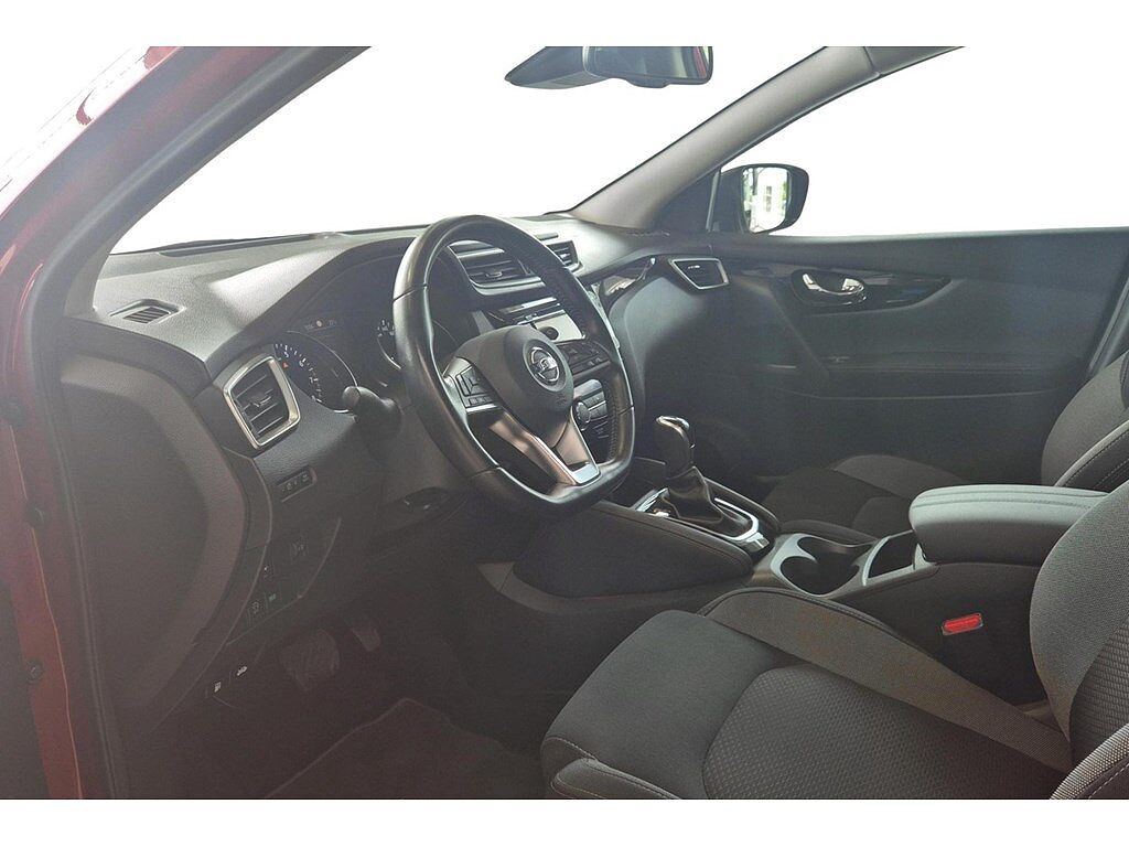 Nissan Qashqai N-Connecta Automaat + Pano dak