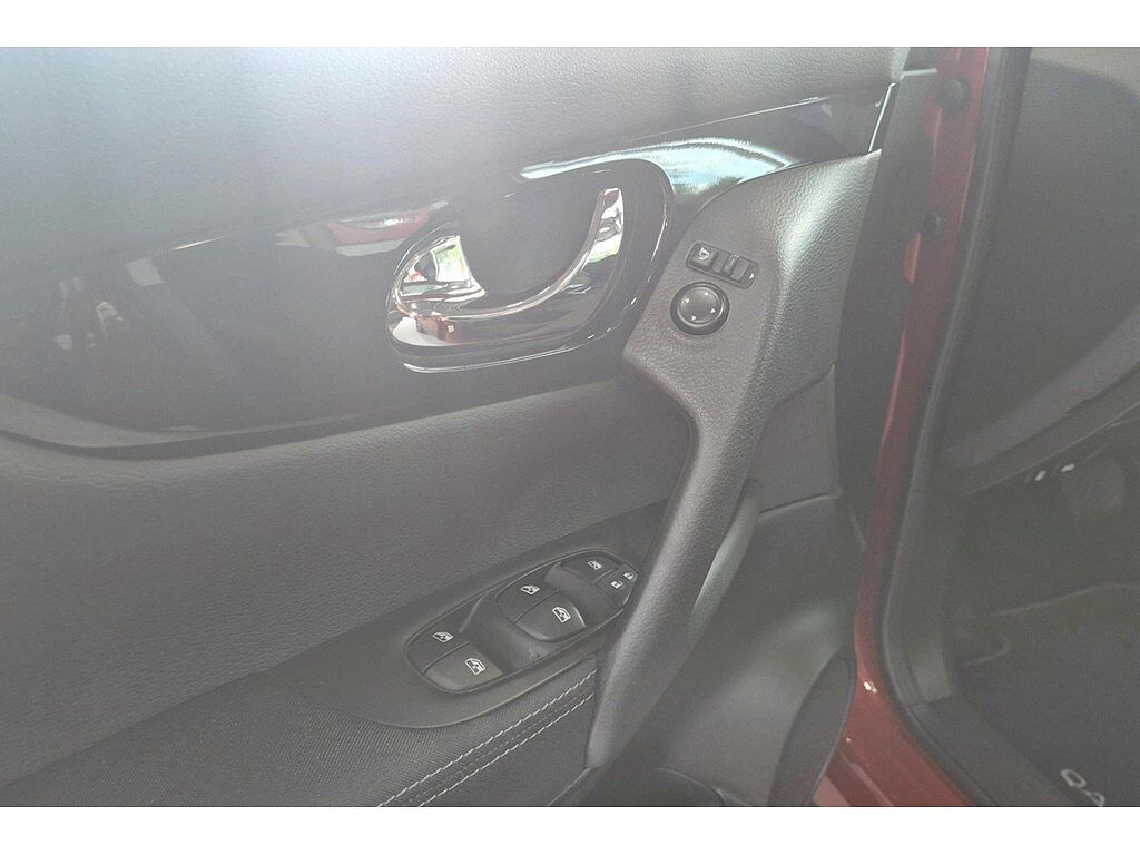 Nissan Qashqai N-Connecta Automaat + Pano dak