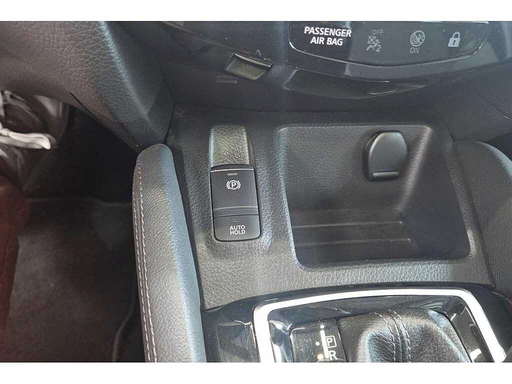 Nissan Qashqai N-Connecta Automaat + Pano dak