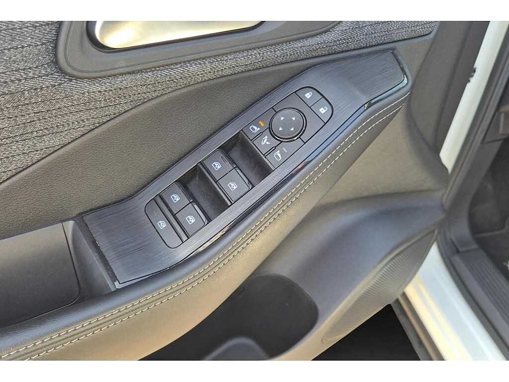 Nissan X-Trail Mild-Hybrid 163 X-Tronic N-Connecta 7 Zitplaatsen - Navigatie - Cruise control