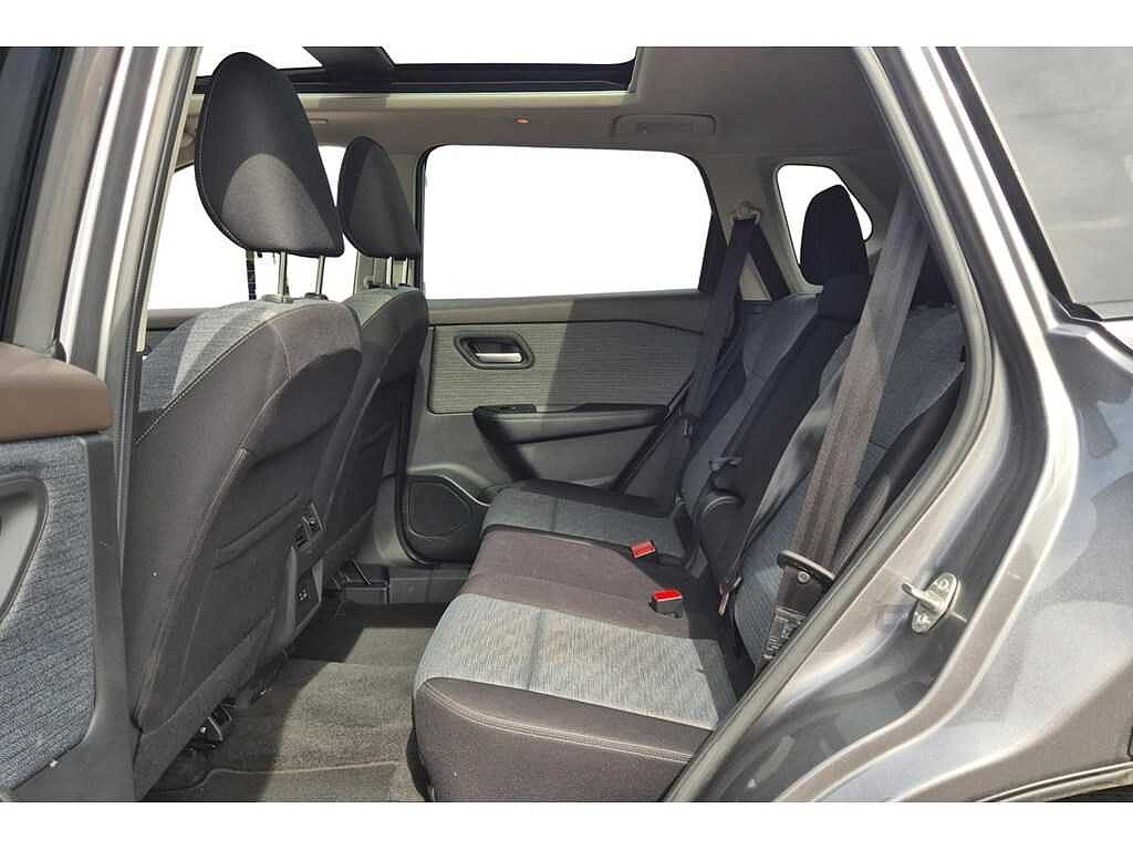 Nissan X-Trail N-Connecta HYBRID GPS / 360&deg; CAMERA / AUTOM. AIRCO/ OPEN PANO dak 7PLAATSEN / CR