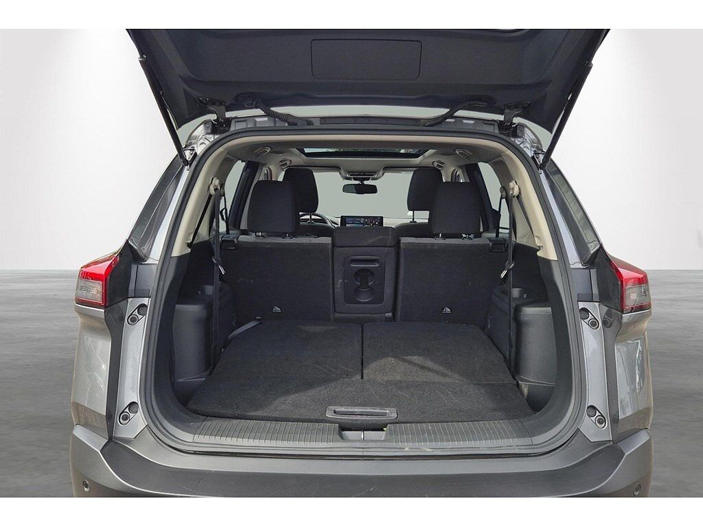Nissan X-Trail N-Connecta HYBRID GPS / 360&deg; CAMERA / AUTOM. AIRCO/ OPEN PANO dak 7PLAATSEN / CR