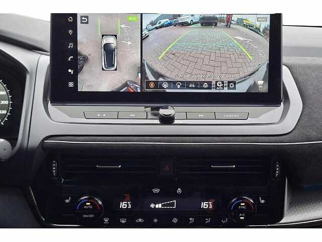 Nissan Qashqai Hybrid-Aut-GPS-Airco-Carplay