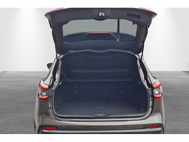 Nissan Qashqai DIG-T 160 EVAPO DCT Tekna