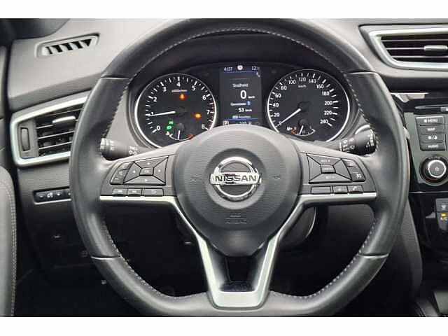 Nissan Qashqai DIG-T 160 EVAPO DCT Tekna