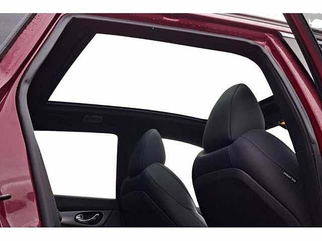 Nissan Qashqai Full-option-Aut-Pano-Carplay-GPS-Airco