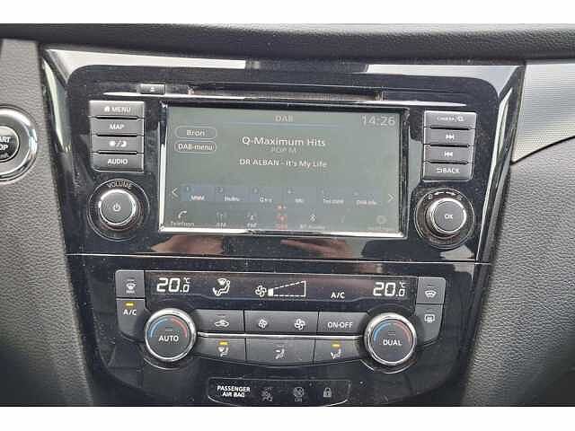 Nissan Qashqai Full-option-Aut-Pano-Carplay-GPS-Airco