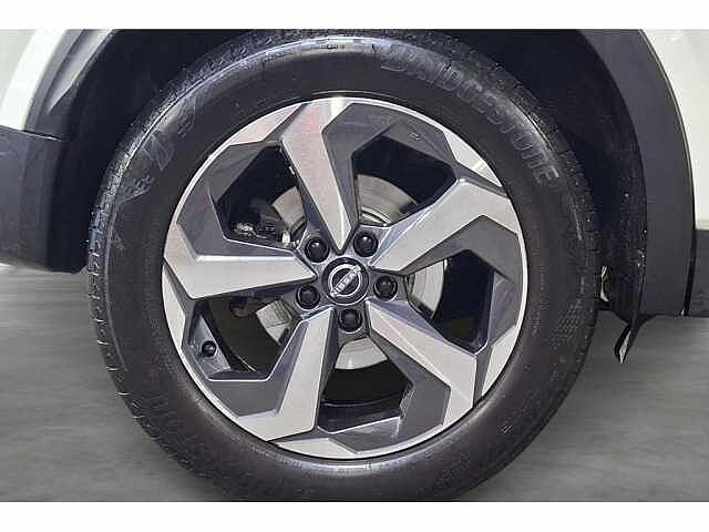 Nissan Qashqai Hybride-Auto-Pano-Carplay-GPS-Airco