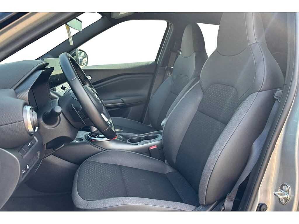 Nissan Juke 1.0 DIG-T 114 DCT N-Connecta