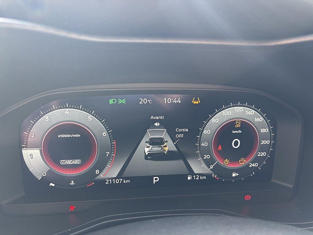 Nissan Juke 1.0 DIG-T 114 DCT N-Connecta