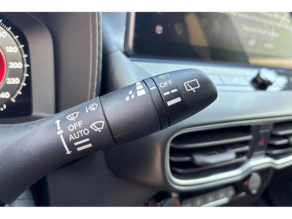 Nissan Juke 1.0 DIG-T 114 DCT N-Connecta