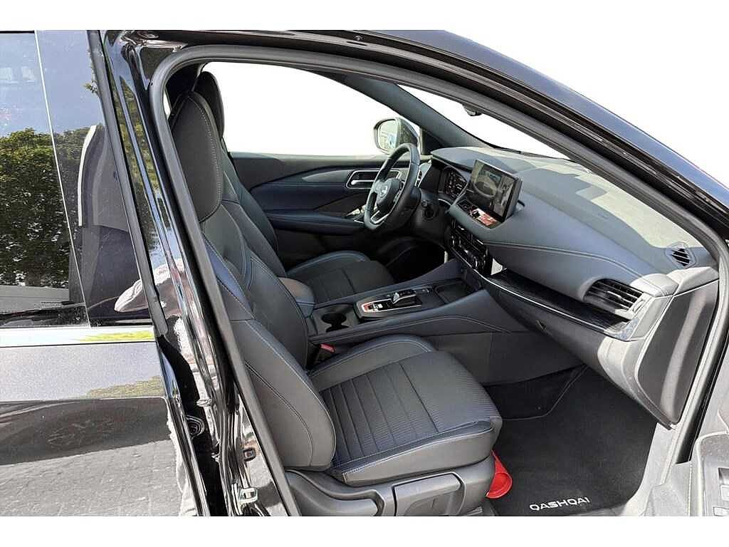 Nissan Qashqai Hybride-Aut-Trekhaak-carplay-Pano-360cam e-POWER + Design & Cold Pack