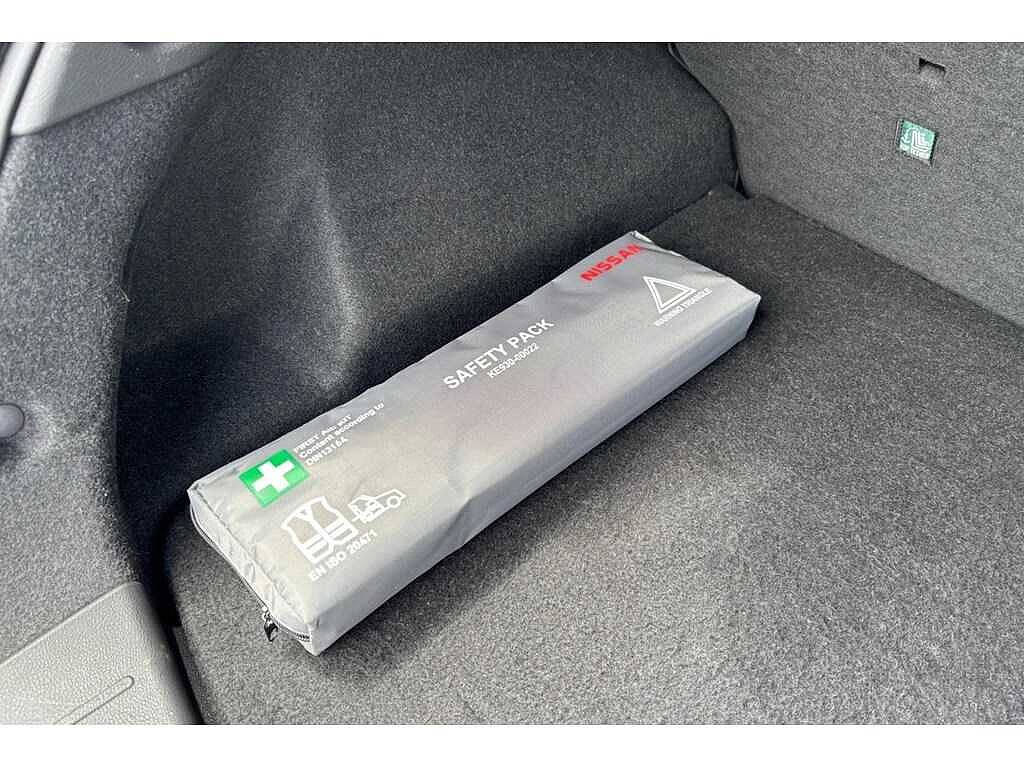 Nissan Juke 1.0 DIG-T N-Design automatische airco, achteruitrijcamera,parking sensor, androi