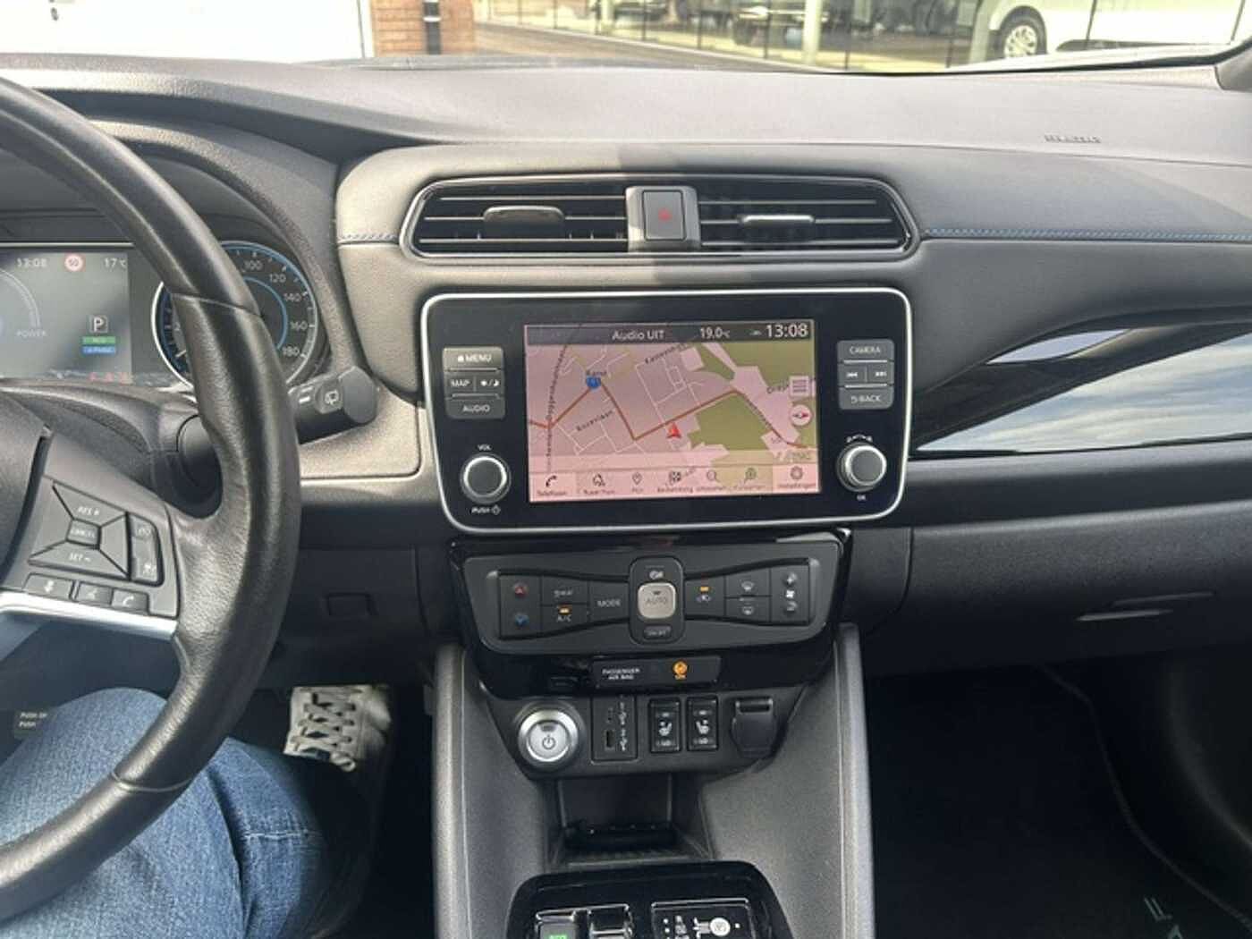 Nissan Leaf Leaf 40 kWh N-Connecta (EU6.2)