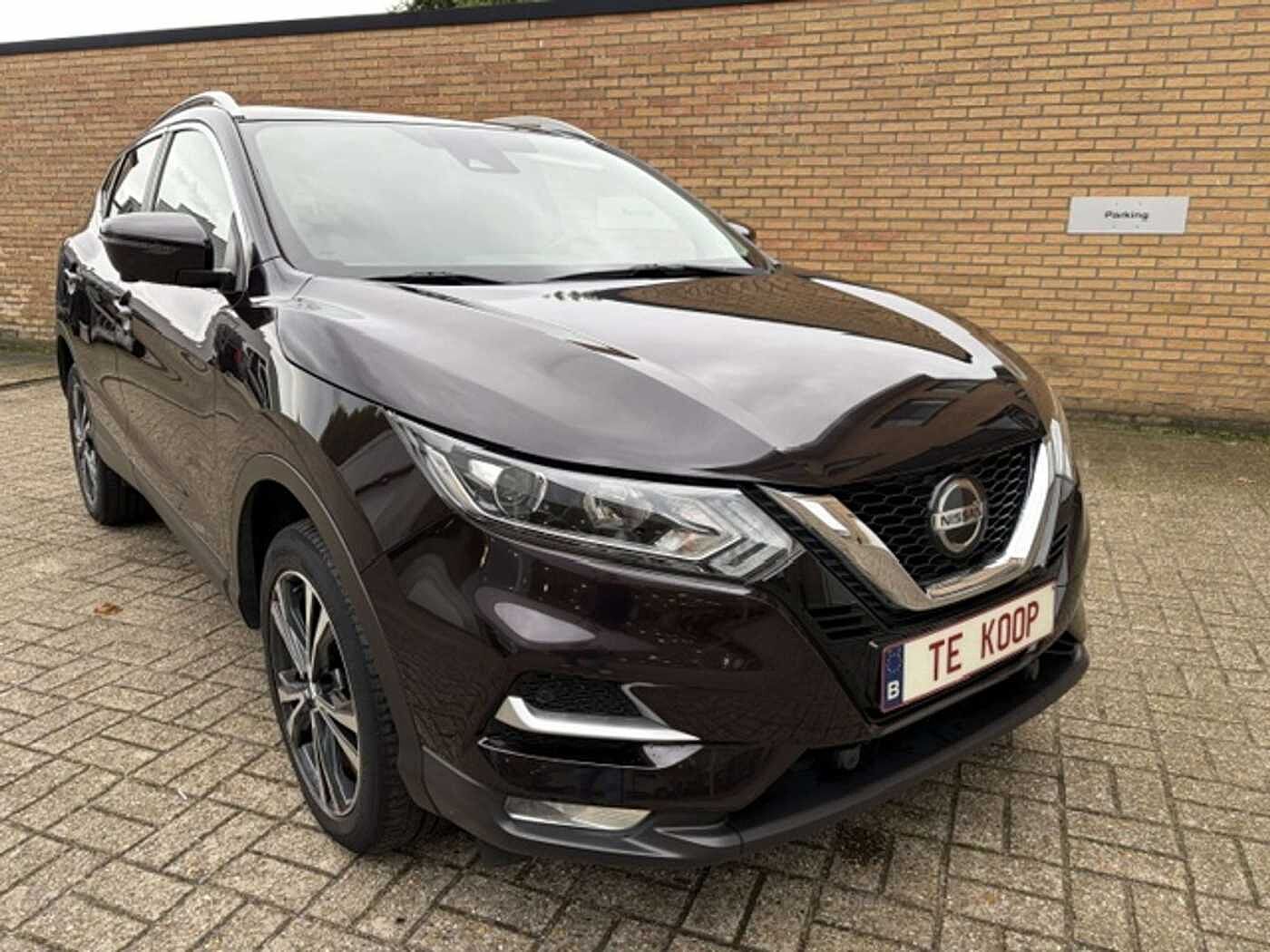 Nissan Qashqai Qashqai 1.3 DIG-T N-Connecta