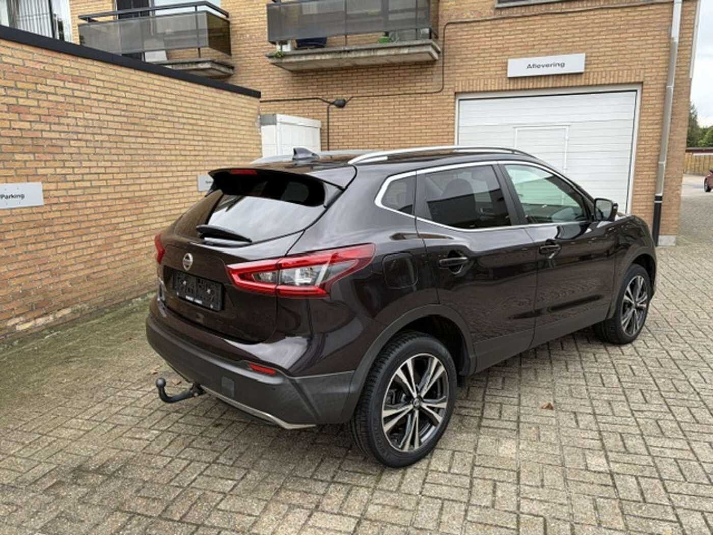 Nissan Qashqai Qashqai 1.3 DIG-T N-Connecta